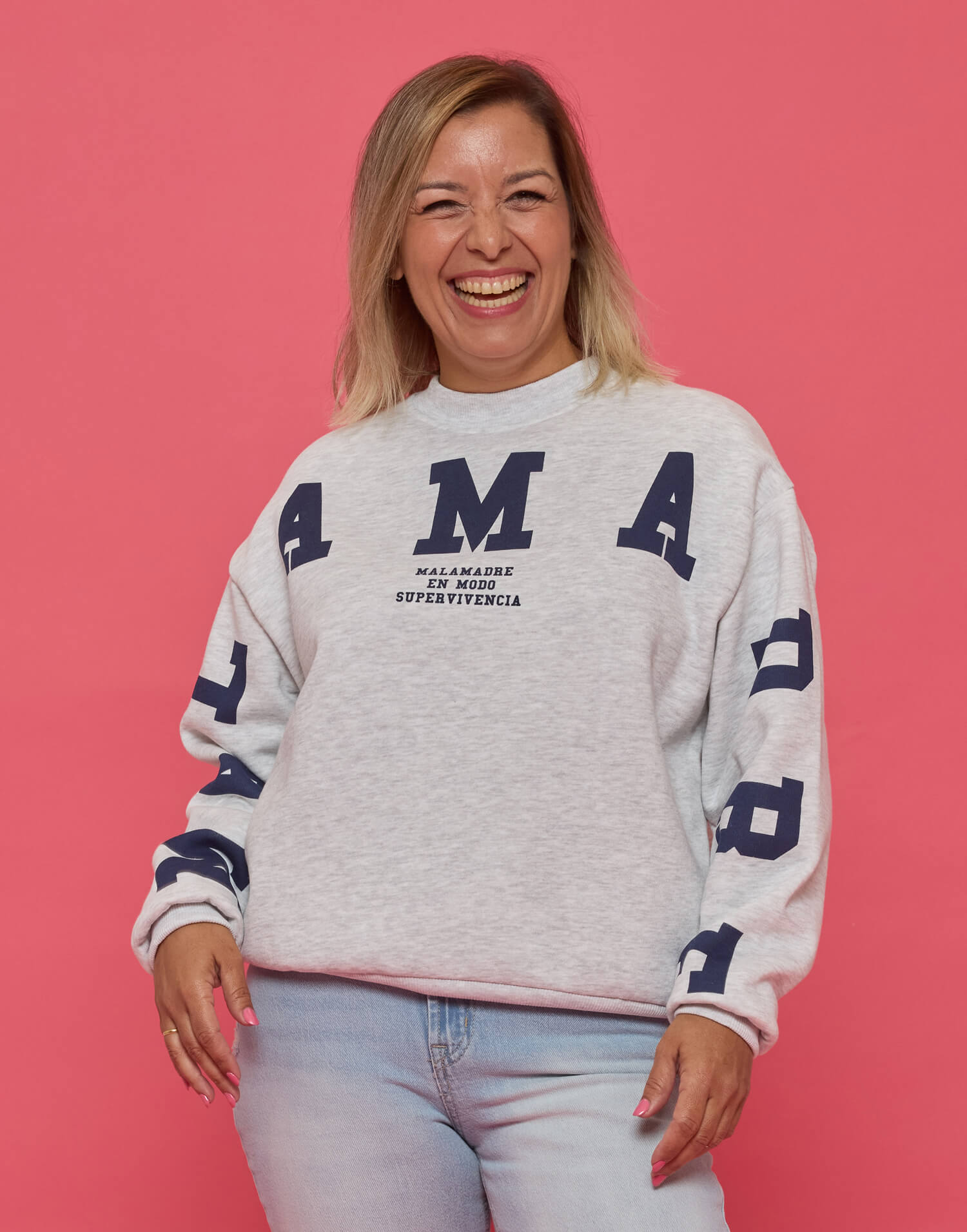Sudadera gris Malamadre en modo supervivencia