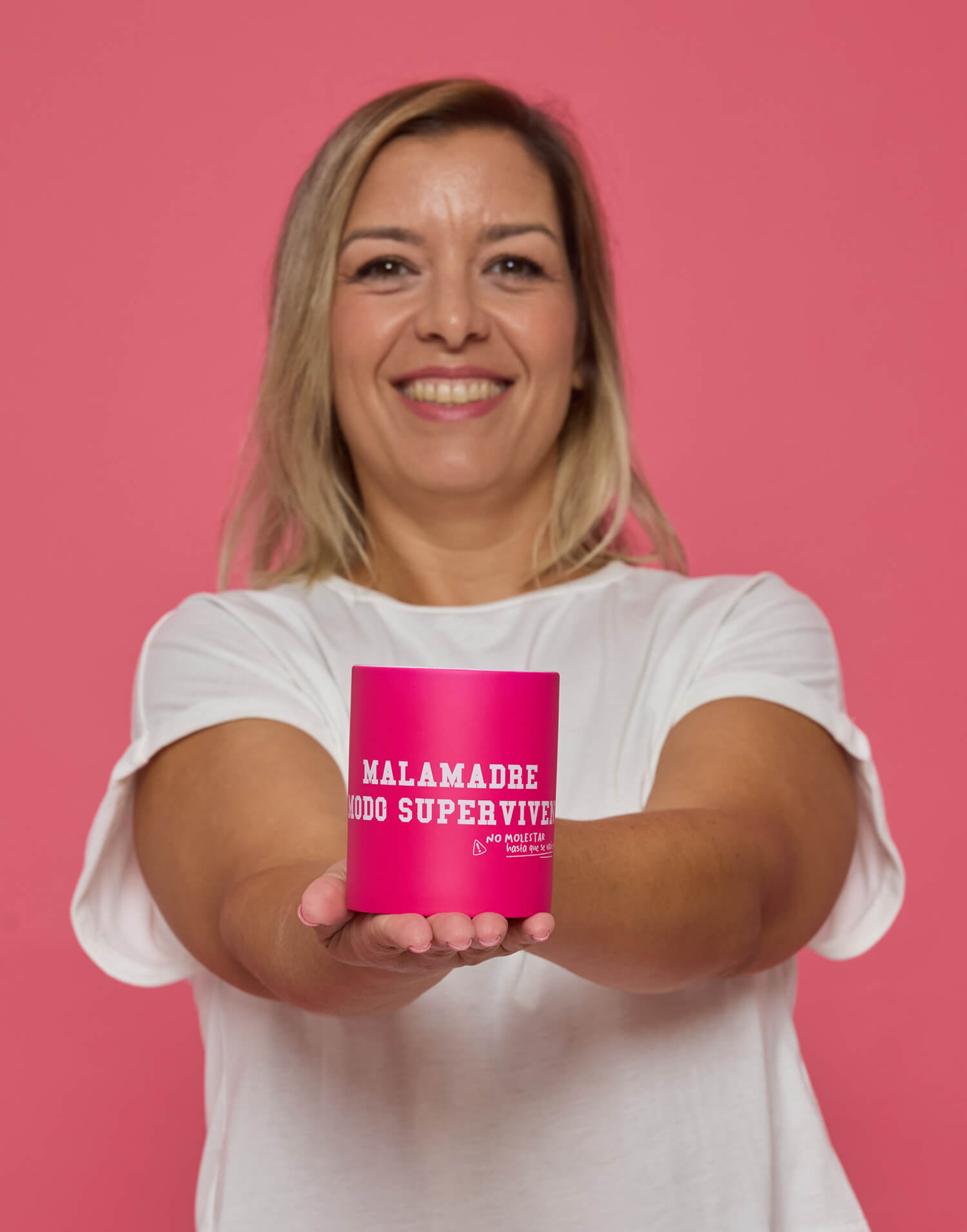 Taza rosa Malamadre en modo supervivencia