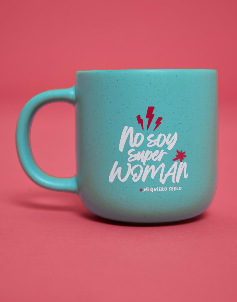 Taza turquesa no soy superwoman - Imagen 2