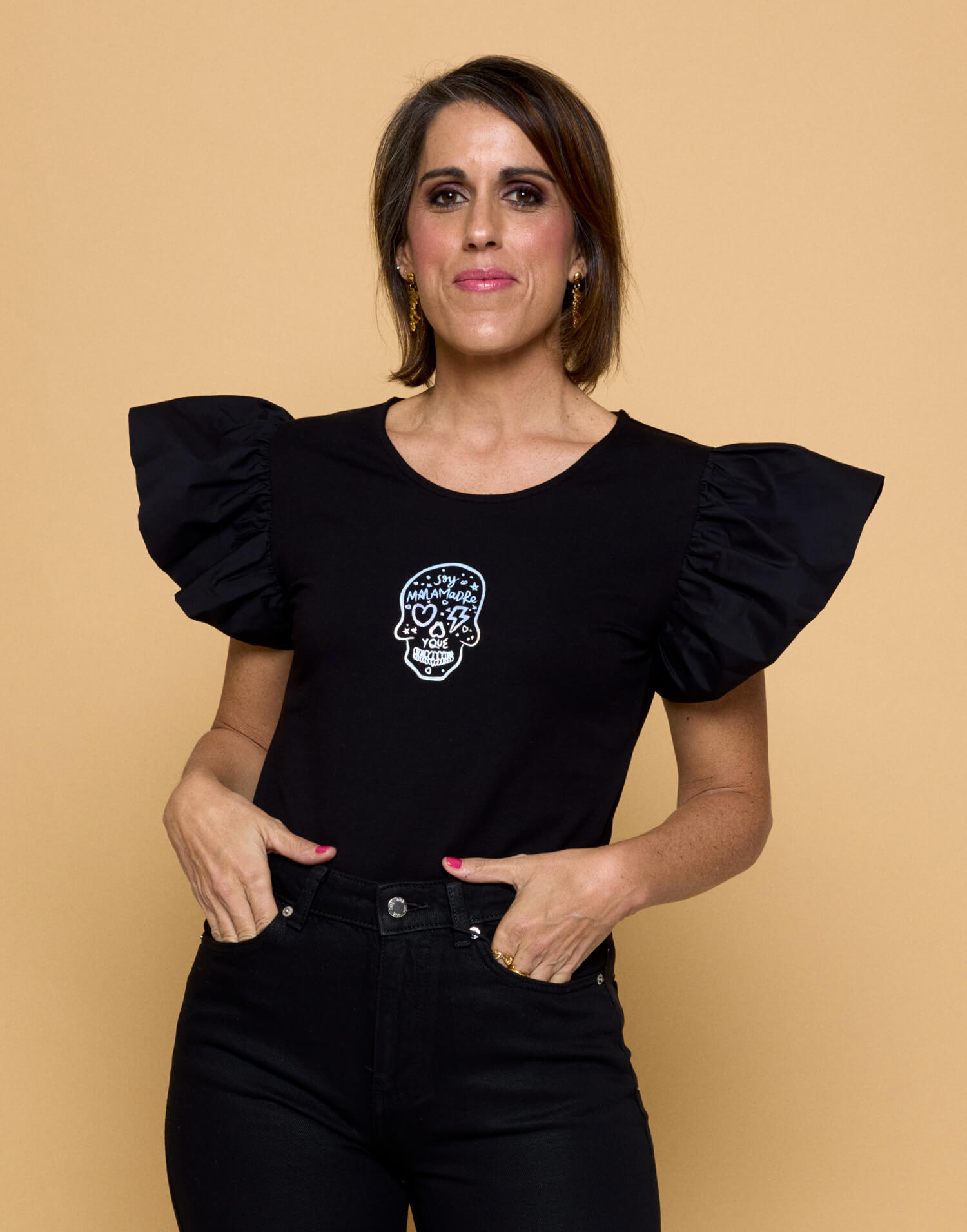 Camiseta negra calavera volantes Party
