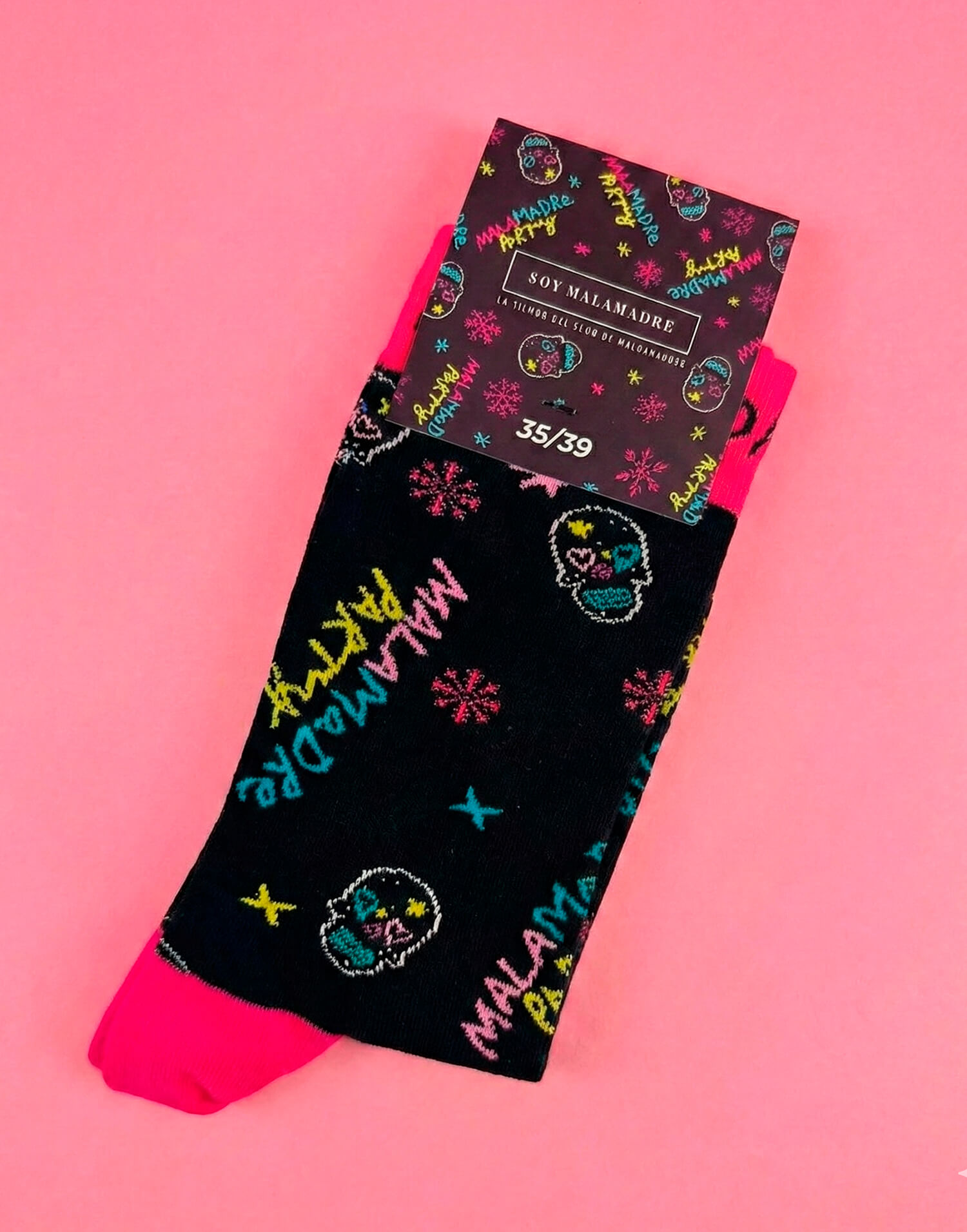 Calcetines negros calavera