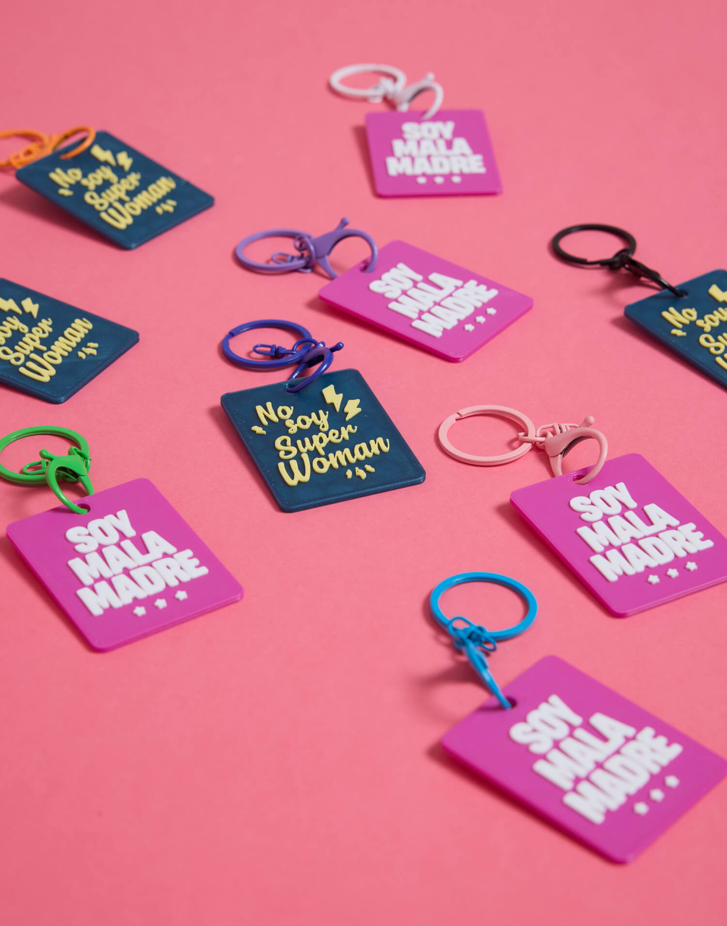 Pack de llaveros azul y rosa Soy Malamadre