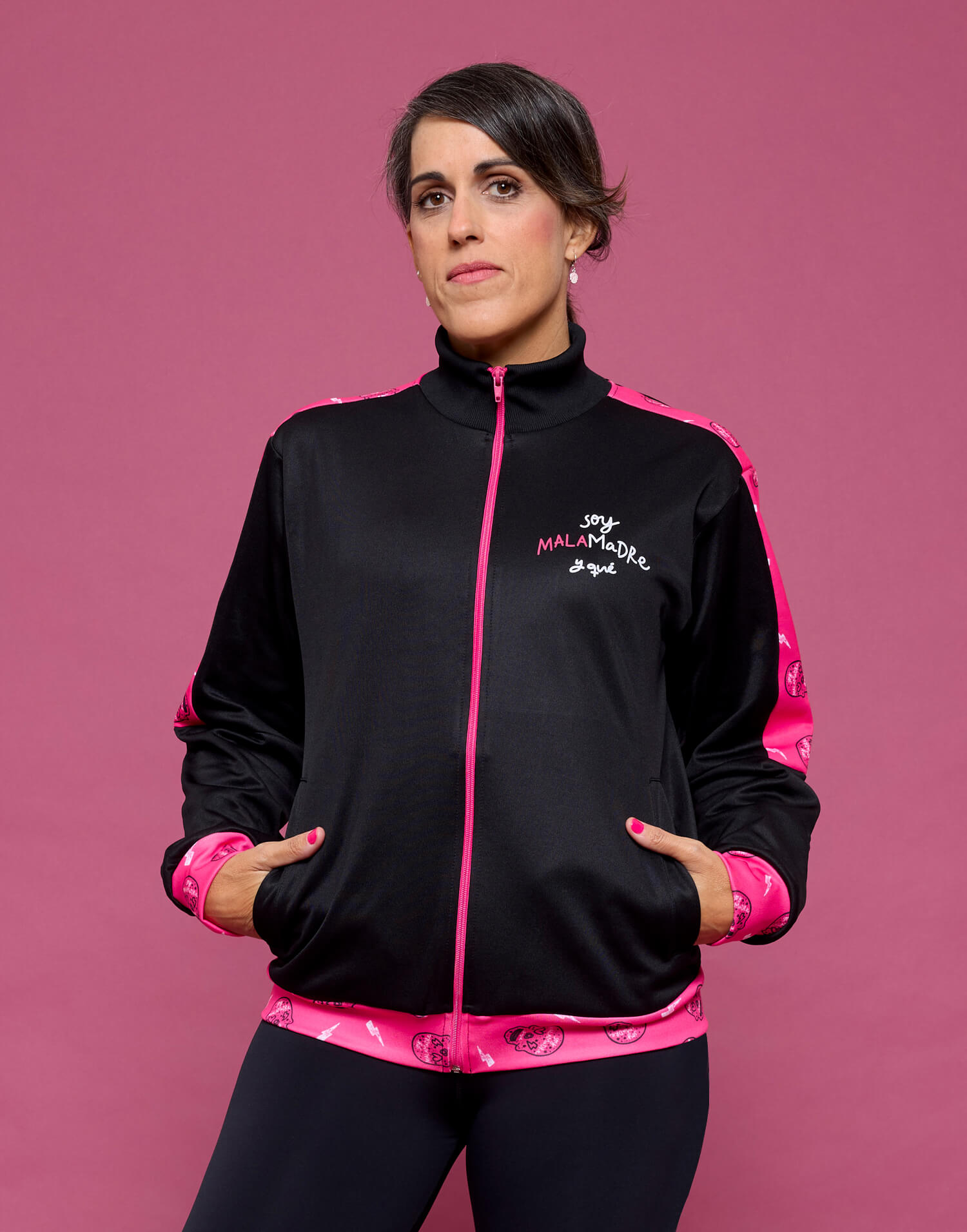 Chaqueta técnica negra calavera