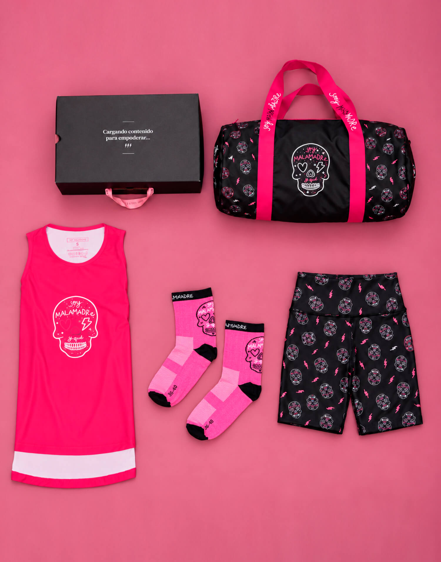 Kit deportivo camiseta, bolsa, calcetines y malla corta calavera